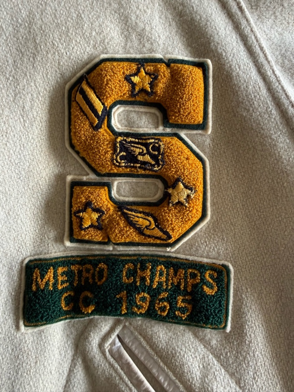 Vintage-Inspired Men’s Cream Letterman Jacket with Green & Gold Trim - Picture 2 of 2
